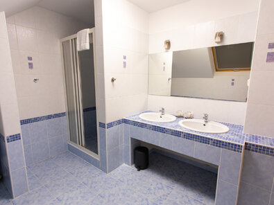 Hotel Nový Kaštieľ - BYT 2+2 - vlastná kúpeľňa, toaleta