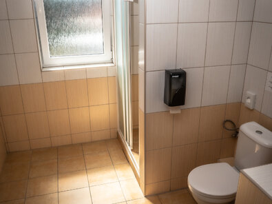 Hotel Nový Kaštieľ - ŠTVORLÔŽKOVÁ IZBA - s vlastnou kúpeľňou